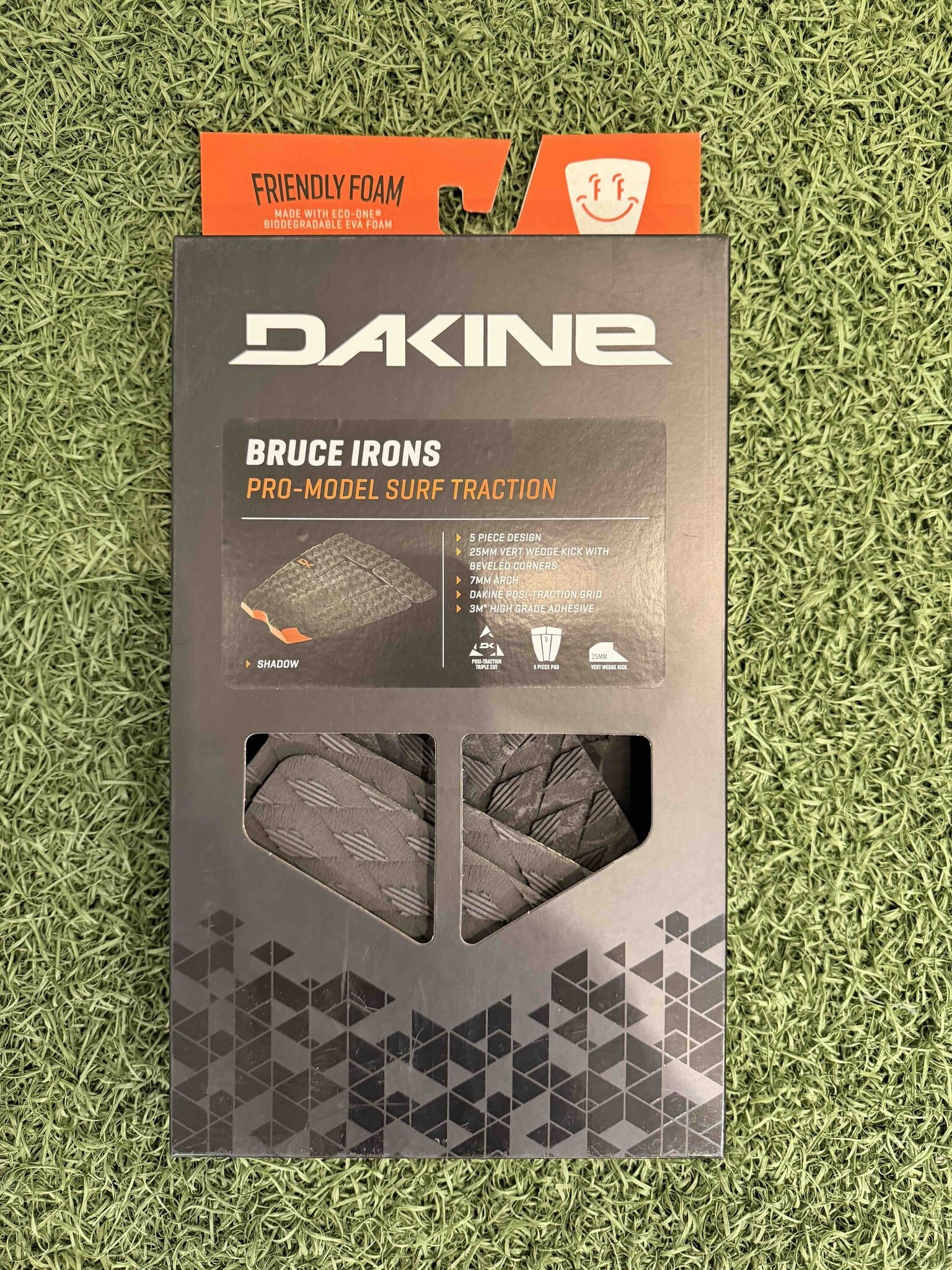 DAKINE / BRUCE IRONS PRO SURF TRACTION PAD / SHADOW / OS