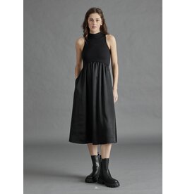 SM Aradia Dress