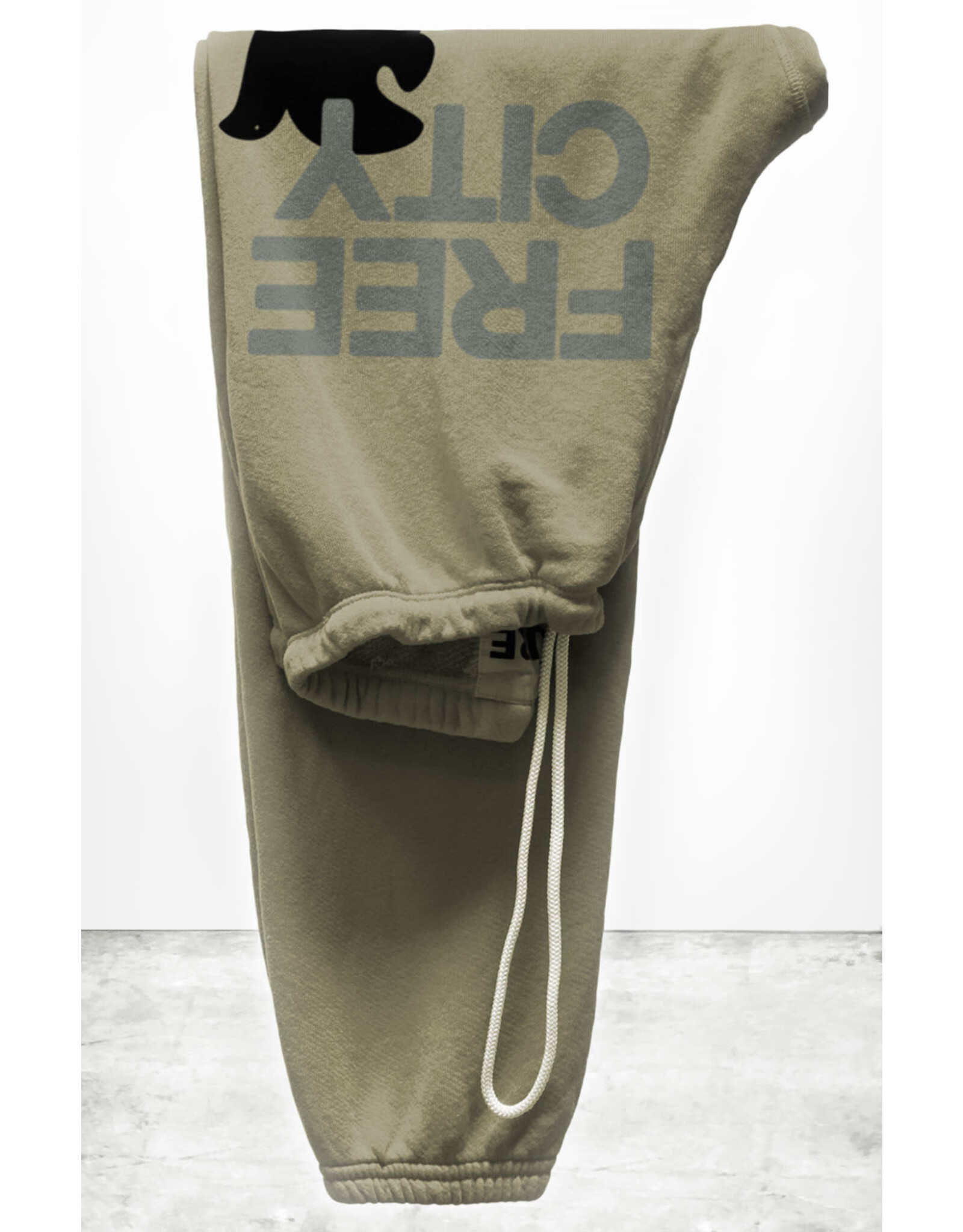 Free City FC SuperFluff Lux OG Swtpant