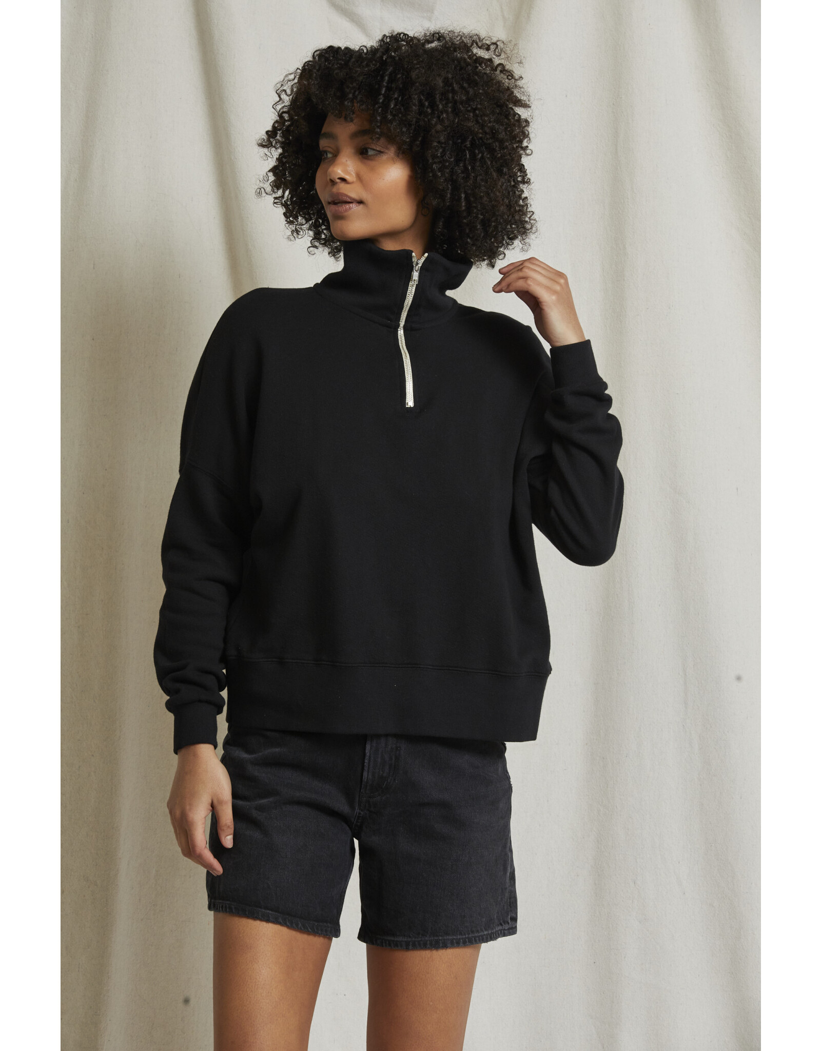 PeRFECT WHITE TEE PWT Maren Half Zip