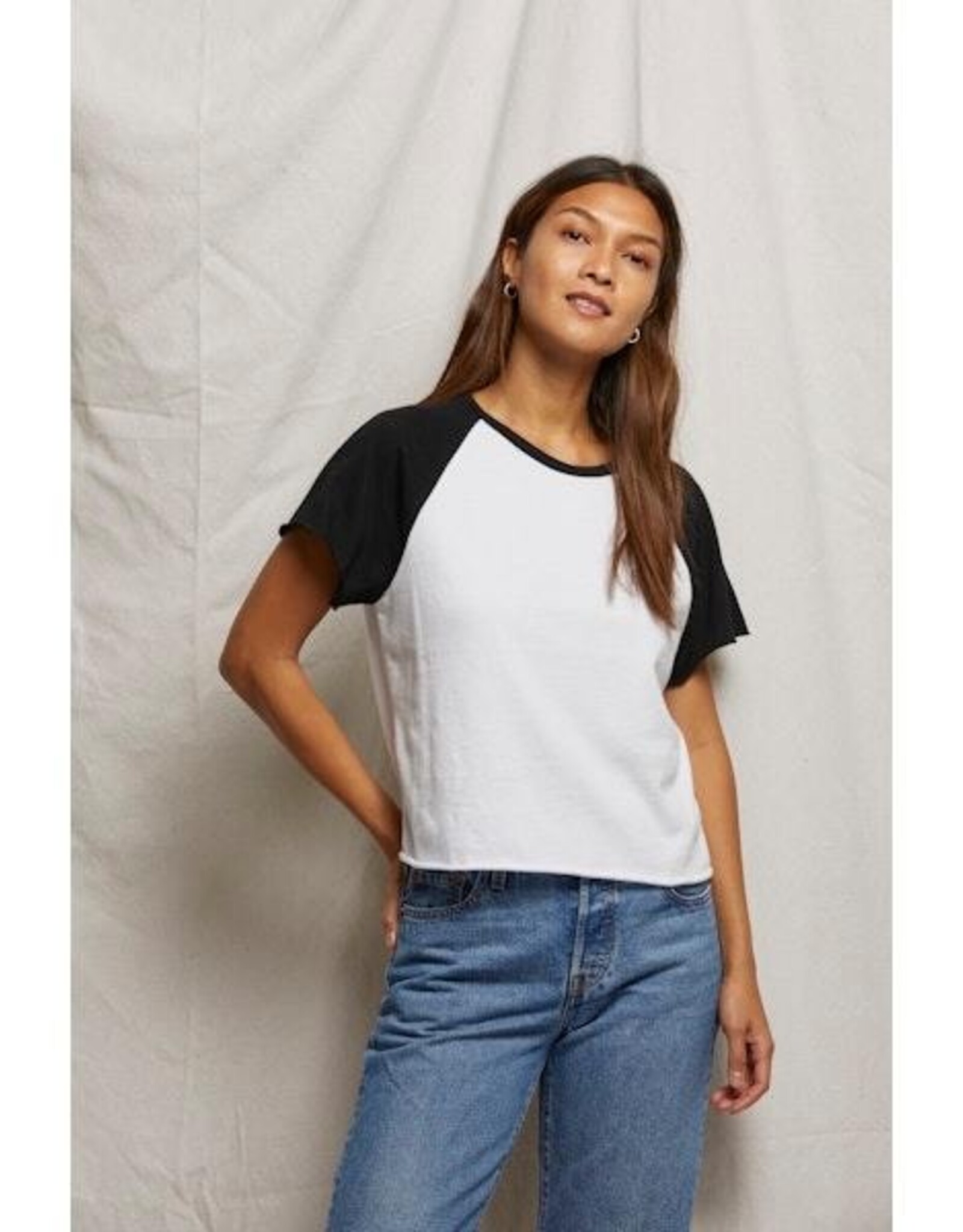 PeRFECT WHITE TEE PWT Britt Athletic Tee