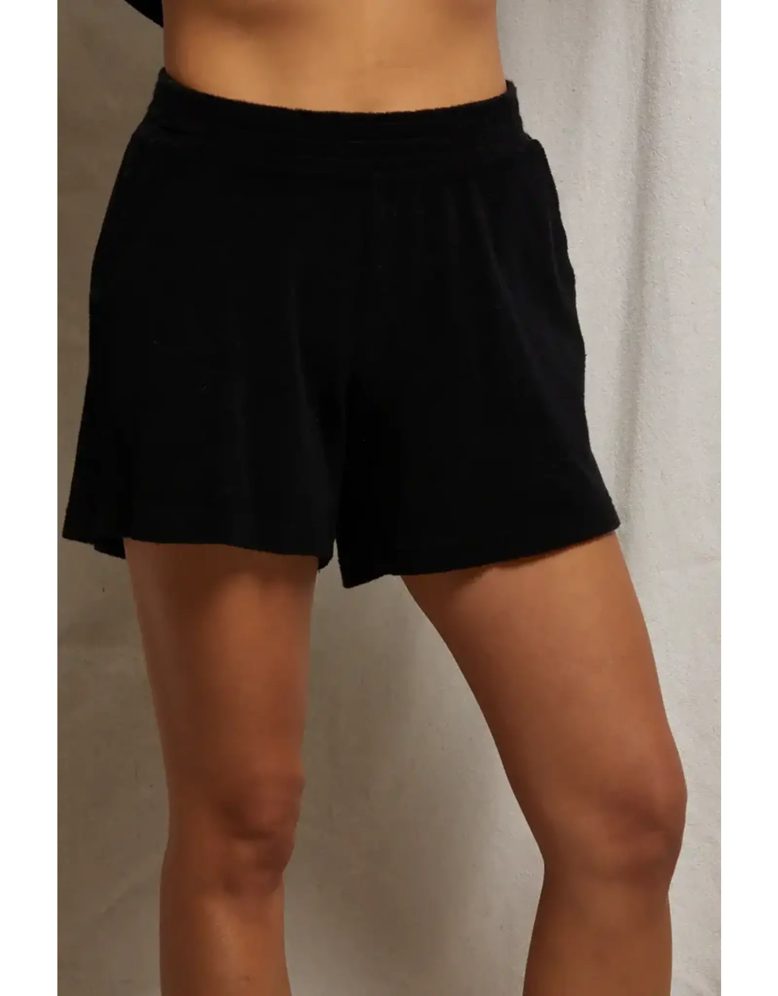 PeRFECT WHITE TEE PWT Emily Terry Shorts