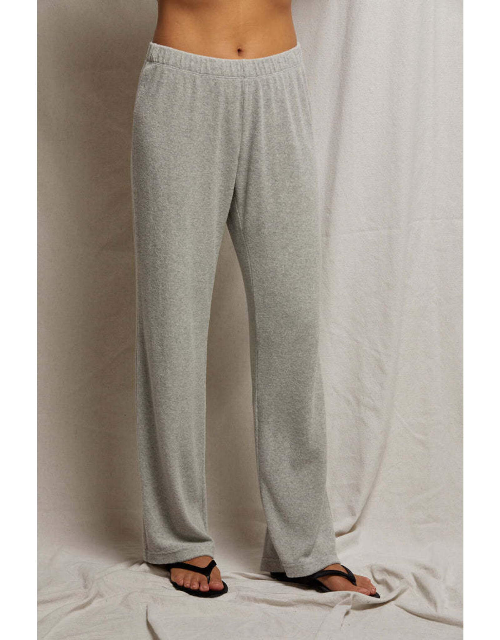 PeRFECT WHITE TEE PWT Katie Terry Pants
