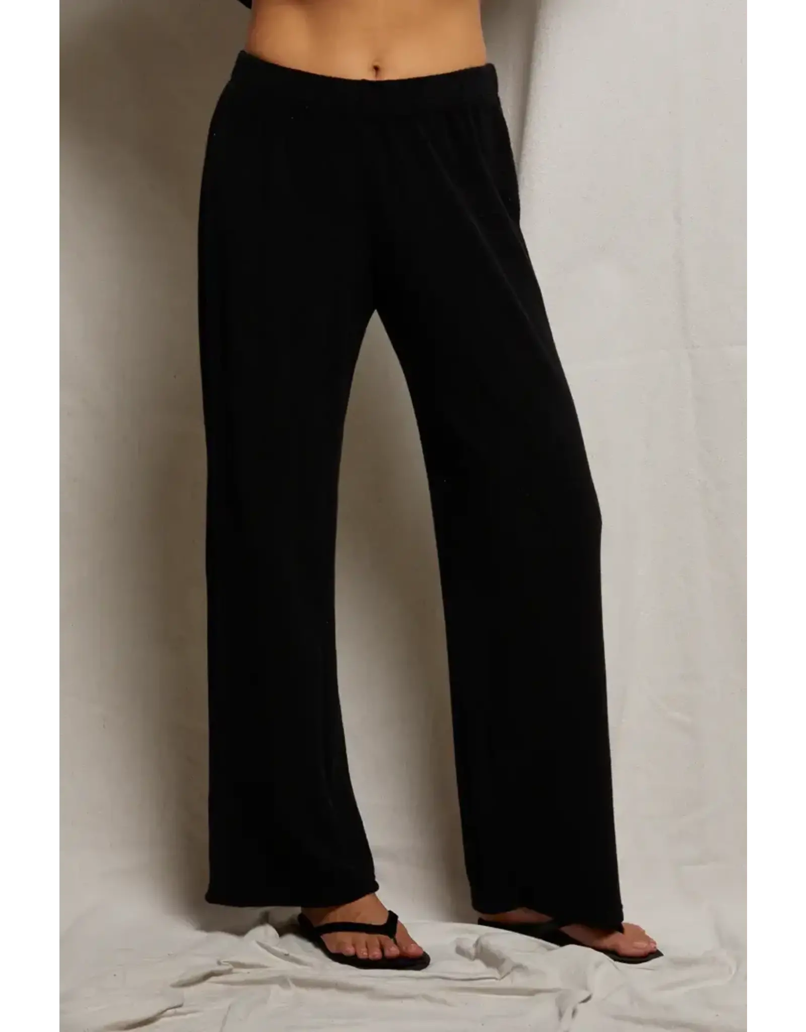 PeRFECT WHITE TEE PWT Katie Terry Pants