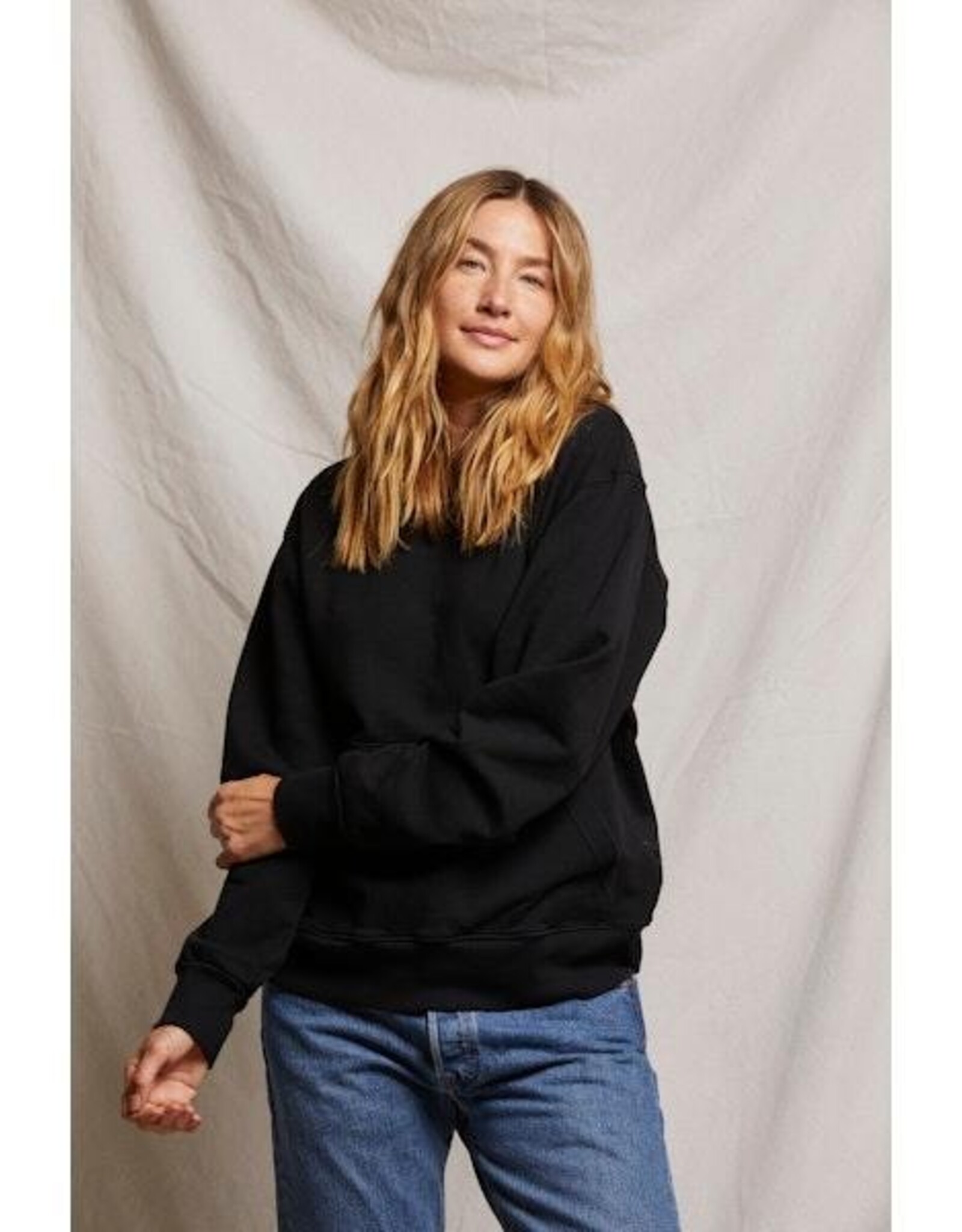 PeRFECT WHITE TEE PWT Kourtney Terry Hoodie