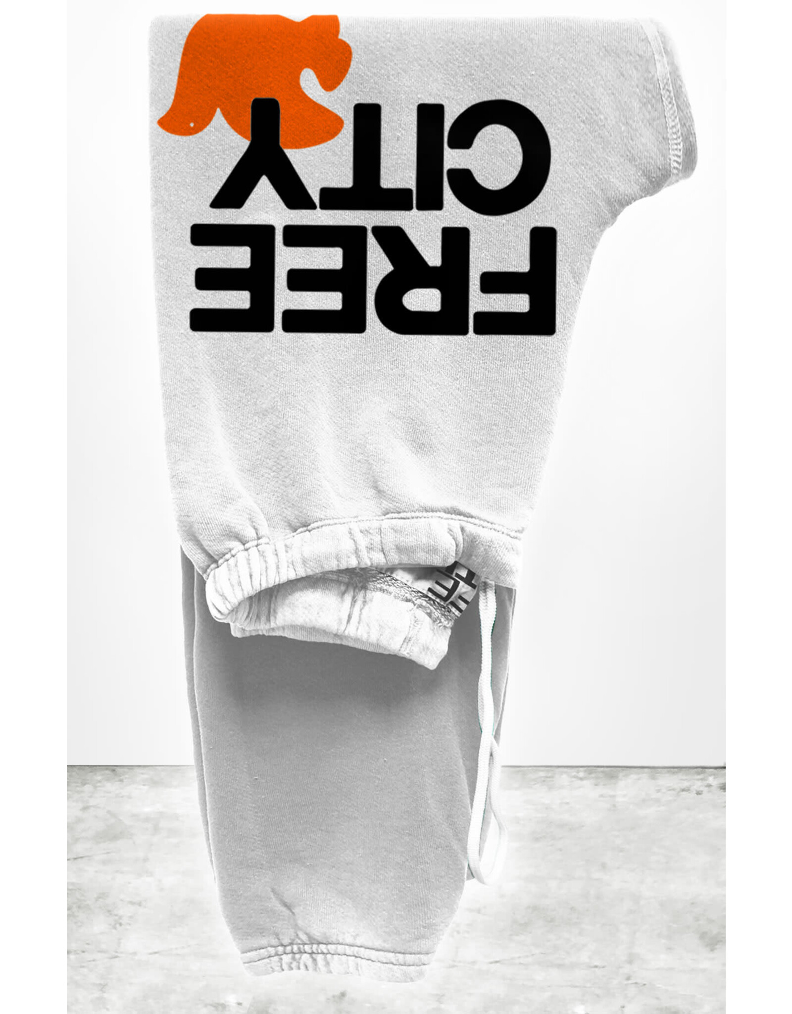 Free City FC Large Sweatpants
