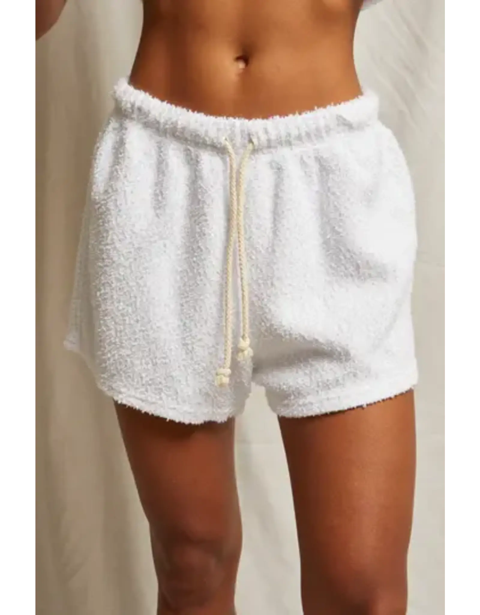 PeRFECT WHITE TEE PWT Dani Boucle Shorts