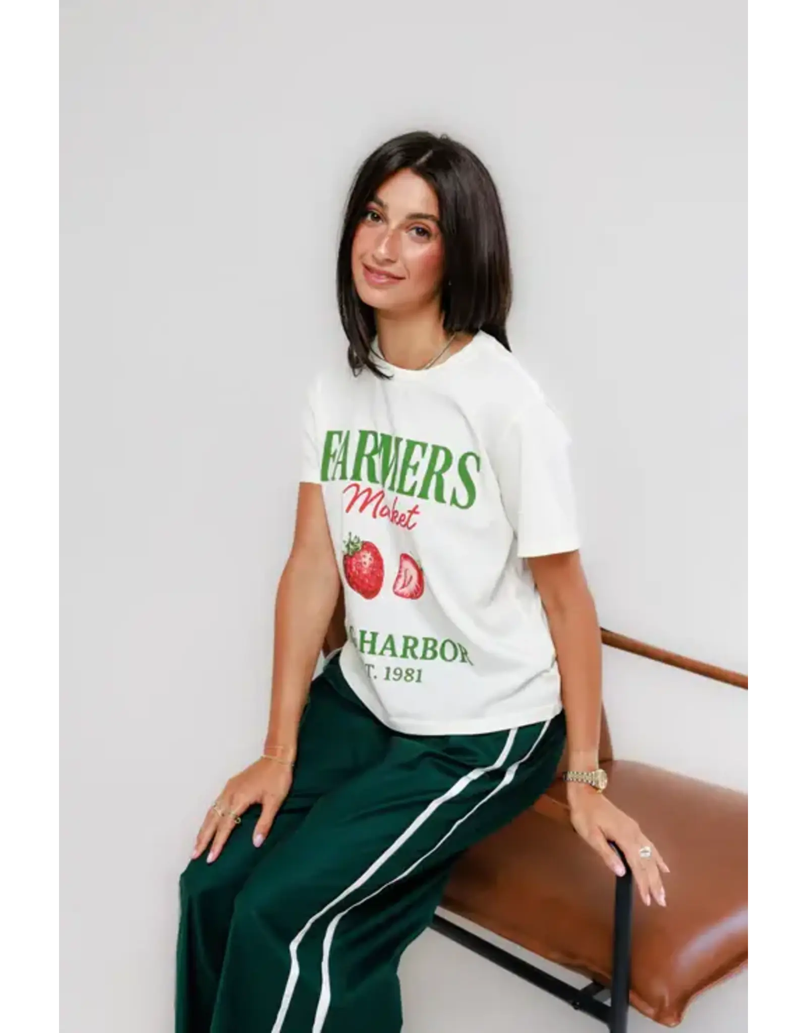 Sunny Somewhere Sunny Women's Everyday Tee