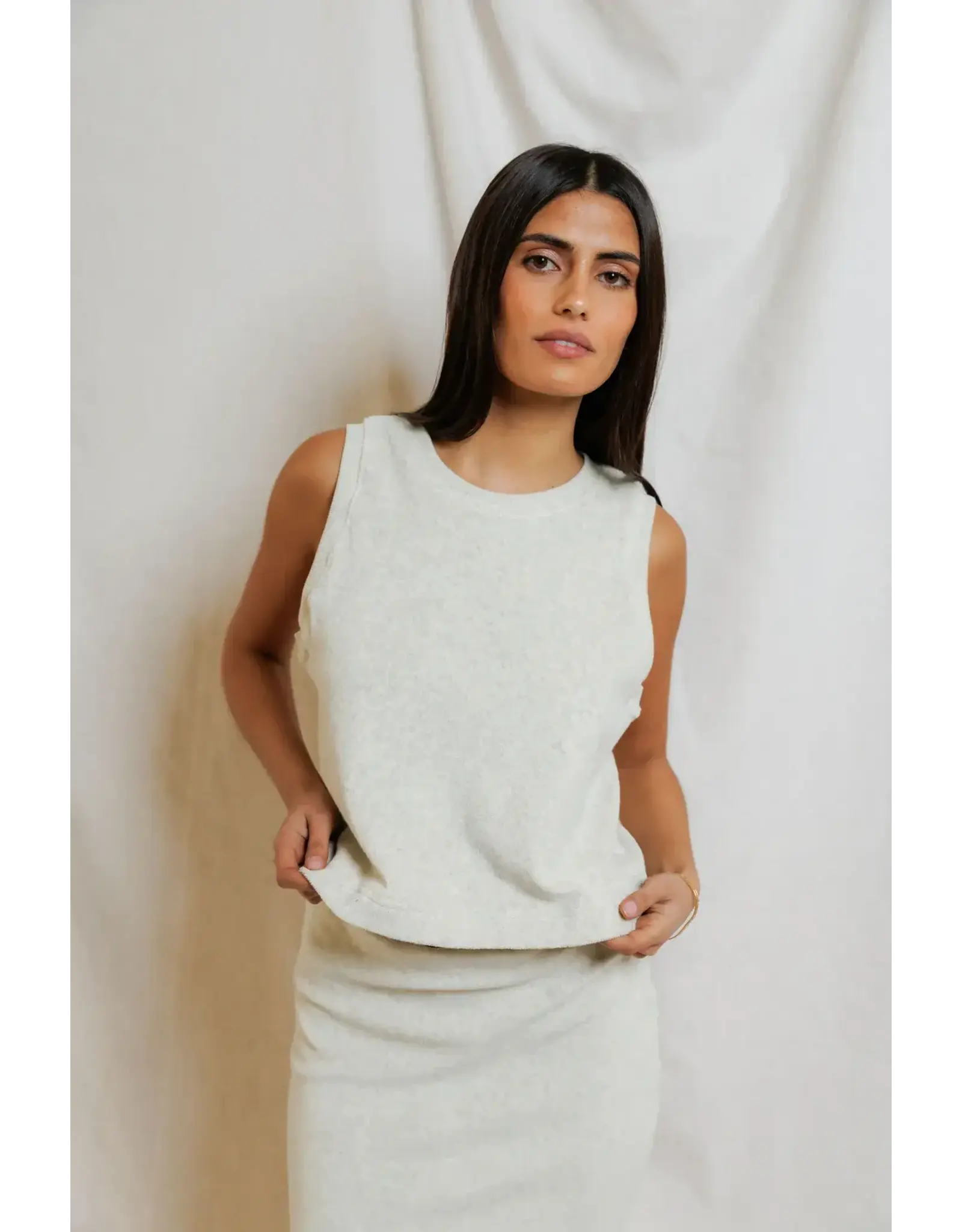 PeRFECT WHITE TEE PWT Esther Terry Tank