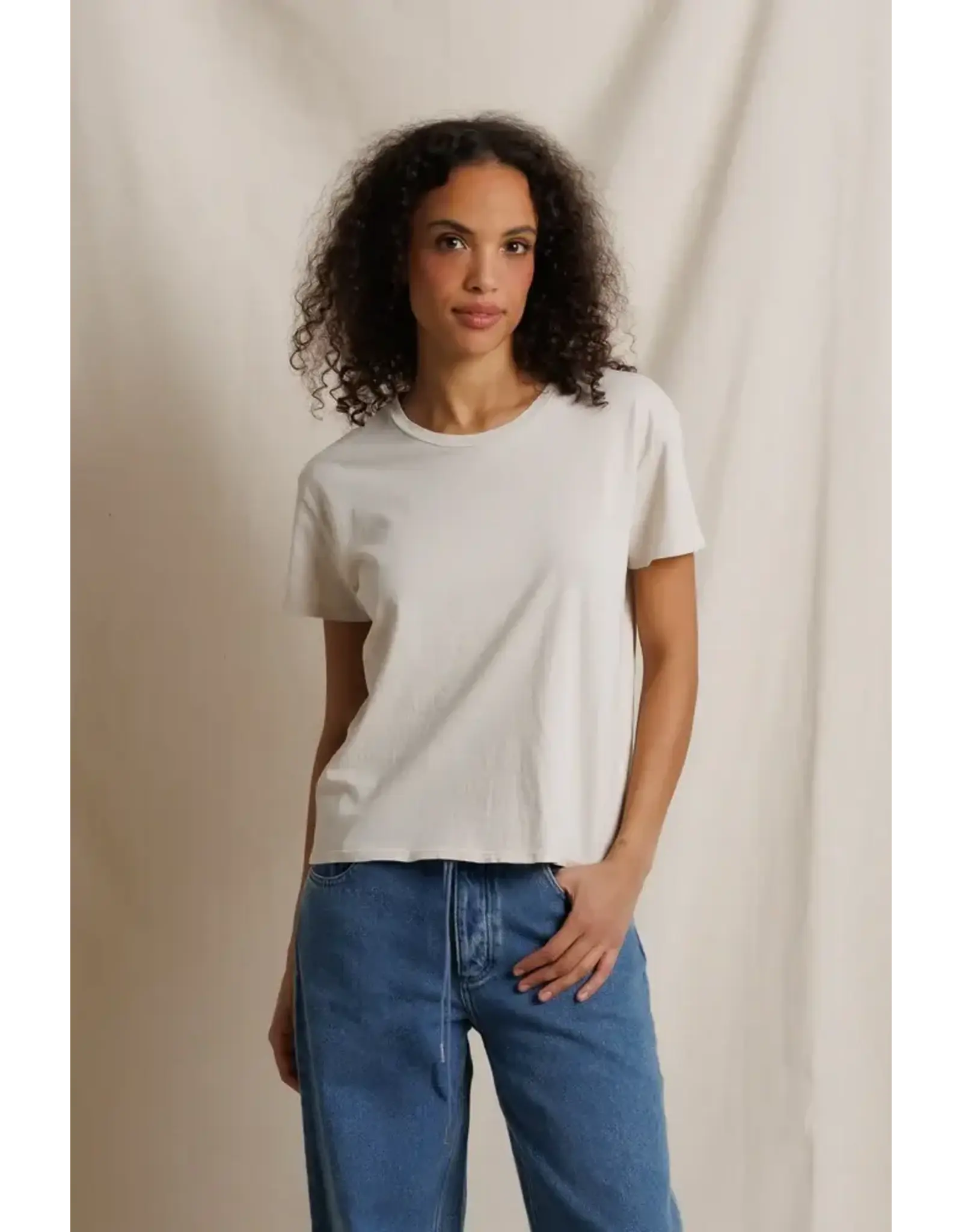 PeRFECT WHITE TEE PWT Harley Boxy Tee