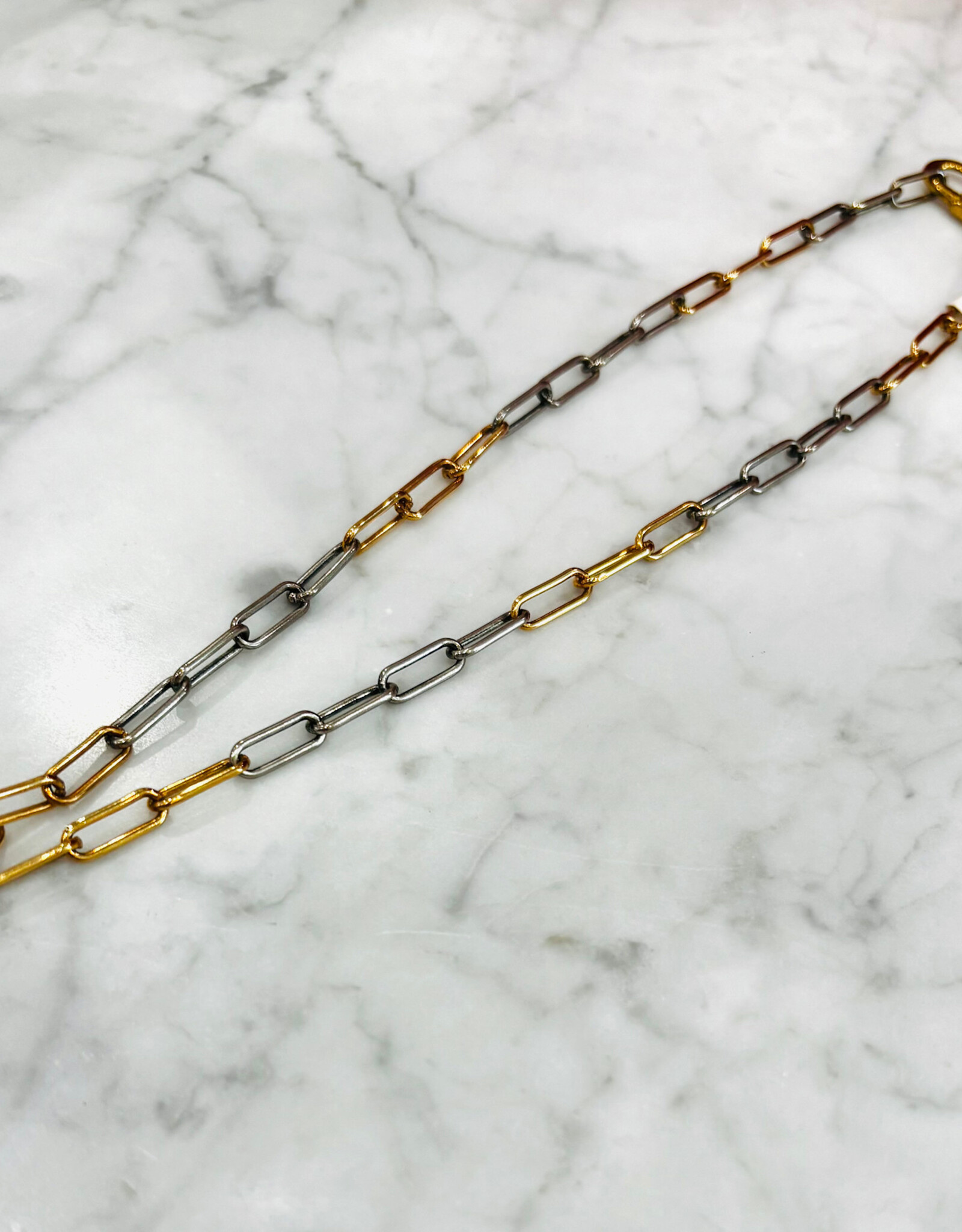 Sennod Jewelry Design N1444G-18-TWO TONE VIGNETTE CHAIN- 18"-GOLD/SILVER FEILD