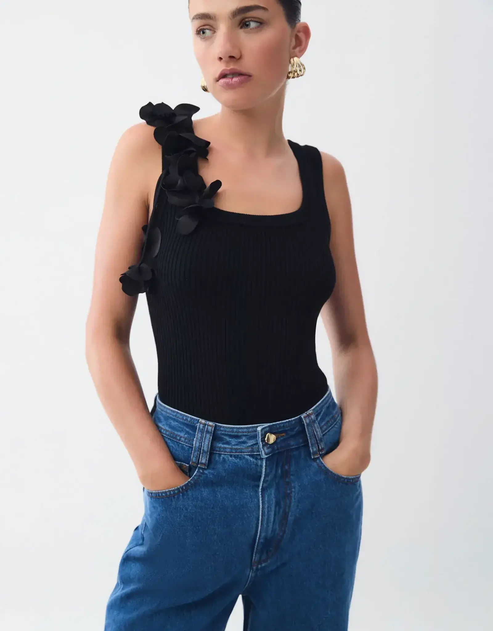 AJE. Camille Flower Tank