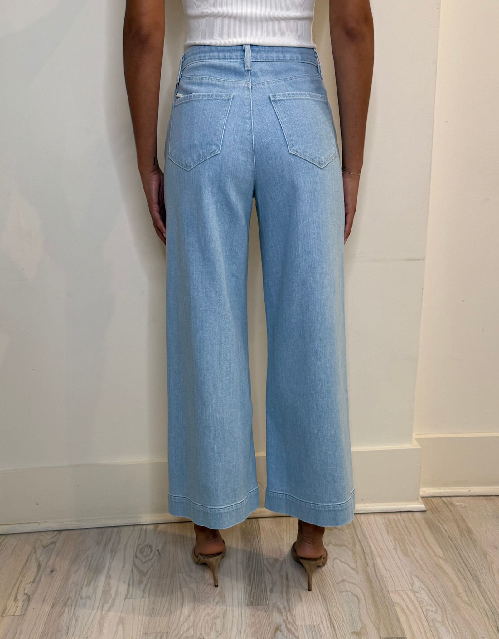 L'AGENCE Houston HR Crop Seam Wide