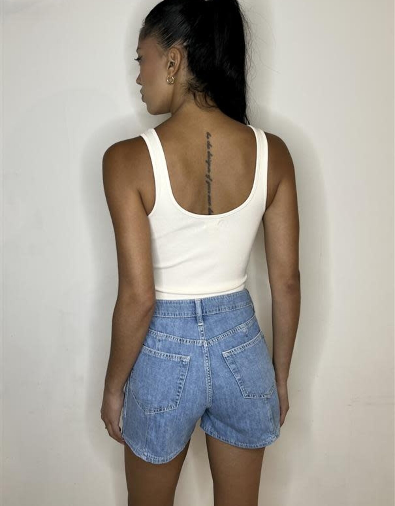 L'AGENCE Kyra H/R Short