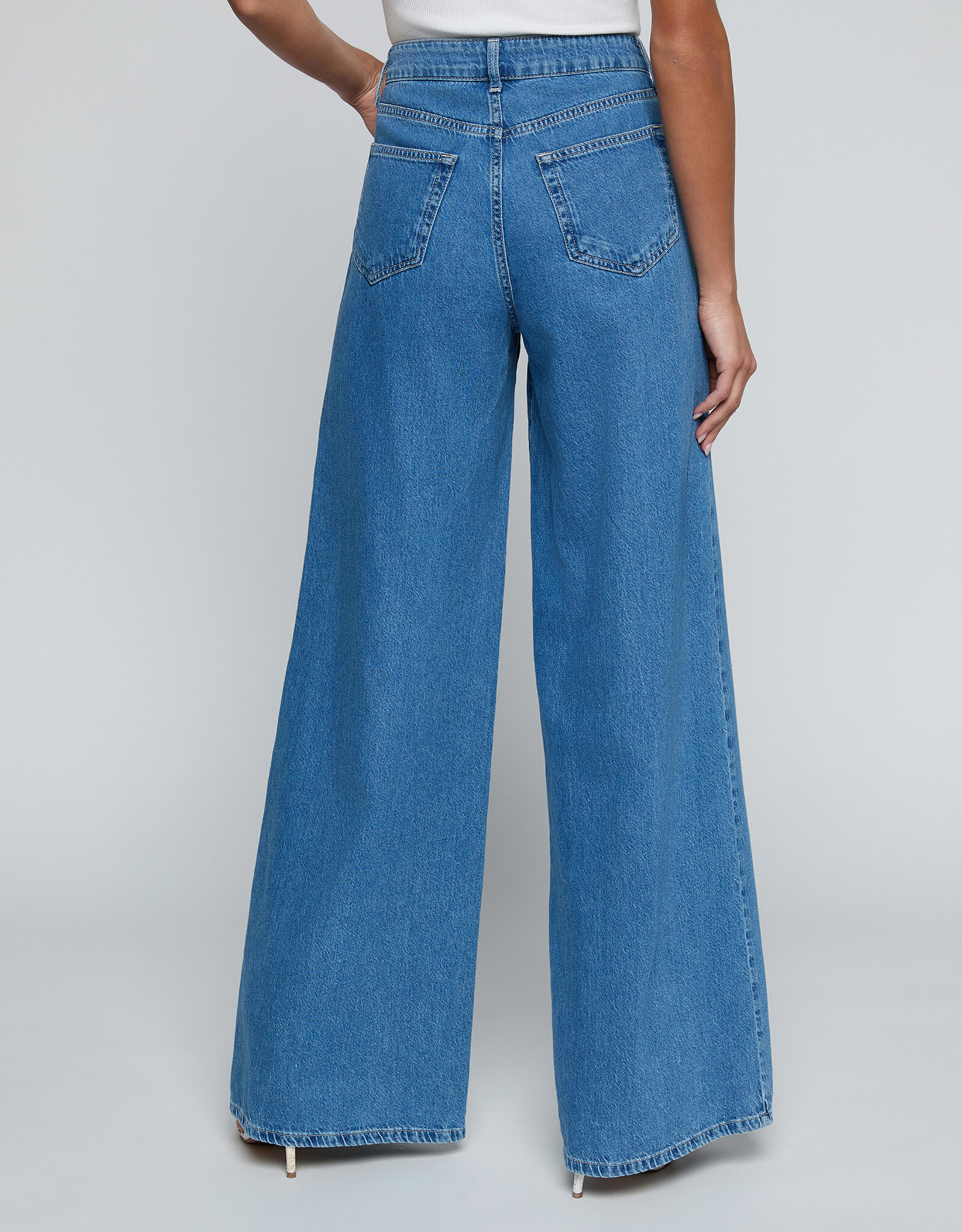 L'AGENCE Niles H/R Twist Wide Leg