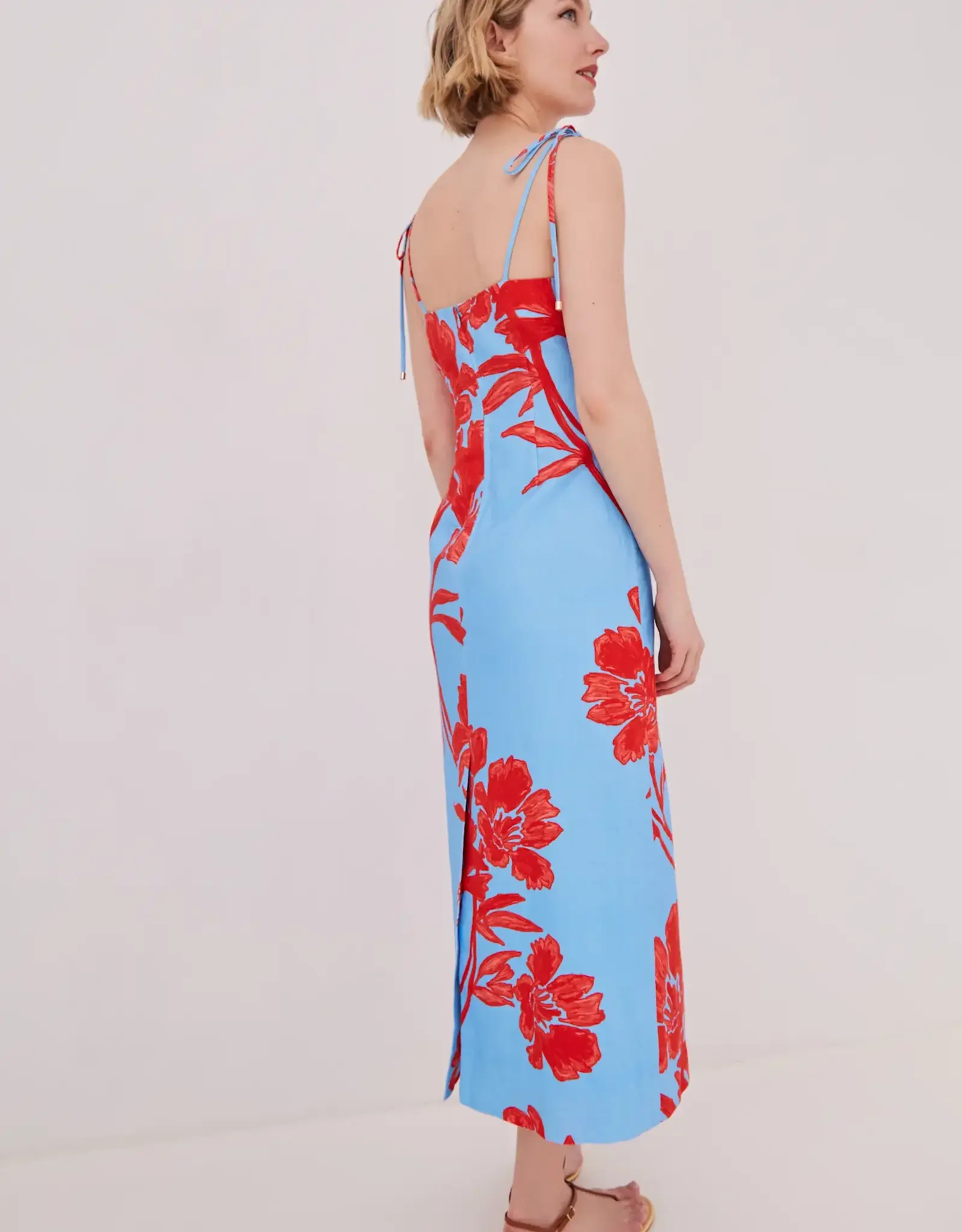 Cara Cara Chelsea Dress