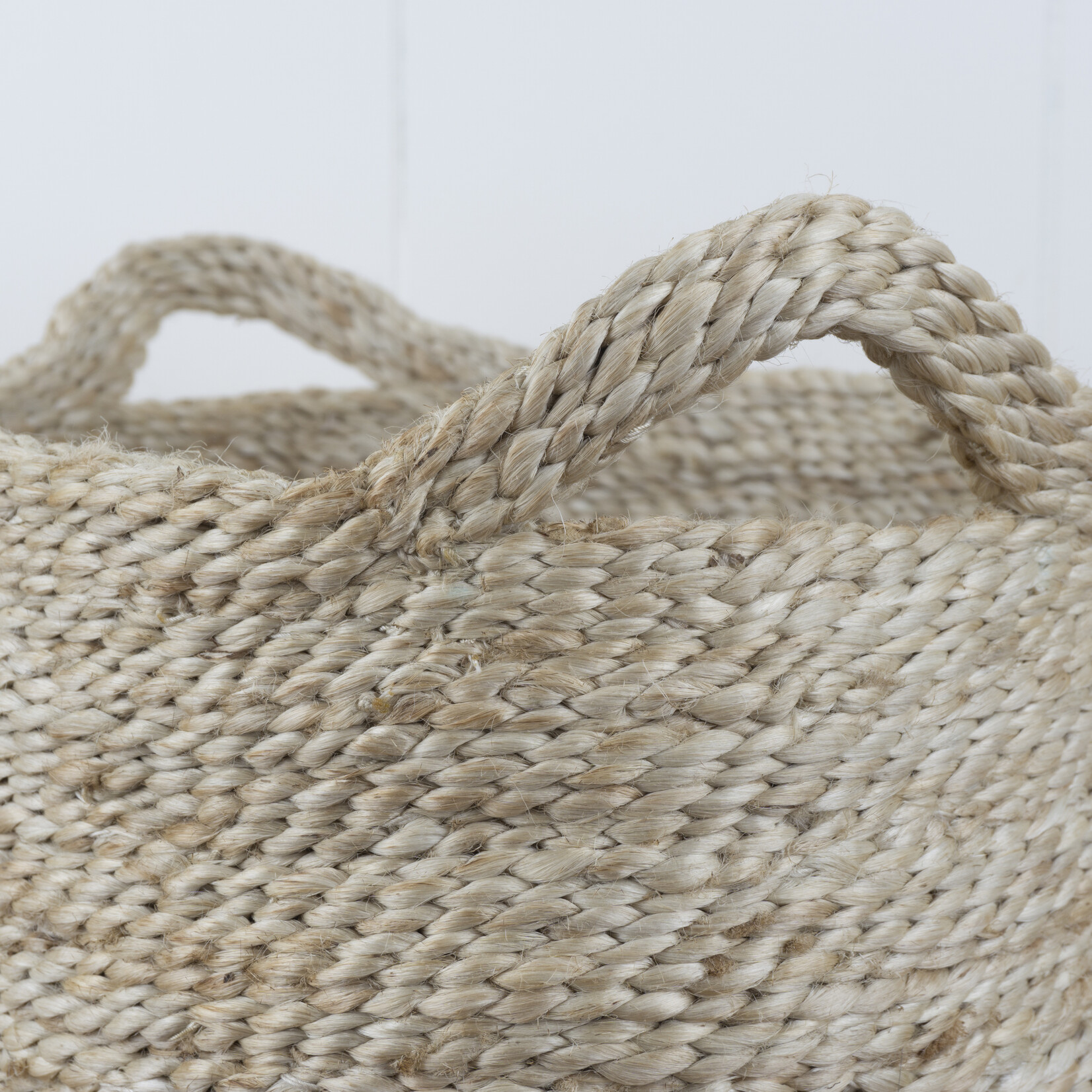 Small Oval Jute Basket - natural