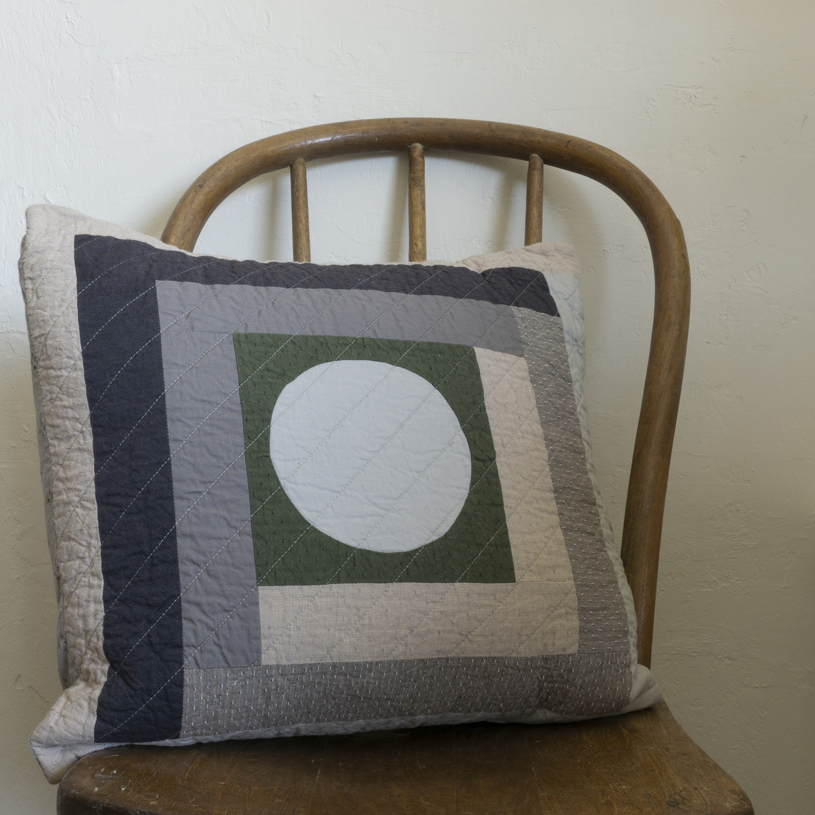 Patchwork Pillow Cover- circle version 5