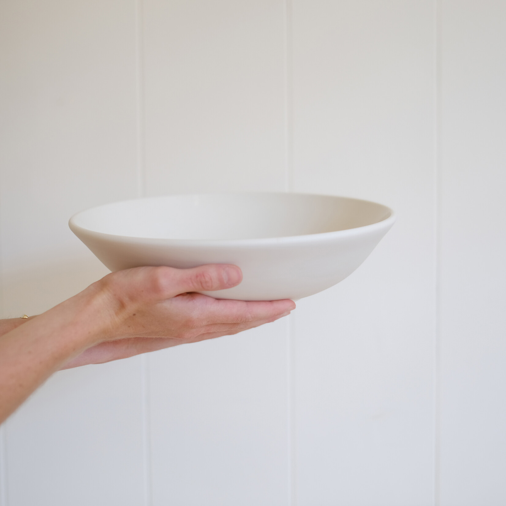 Porcelain Shallow Serving Bowl
