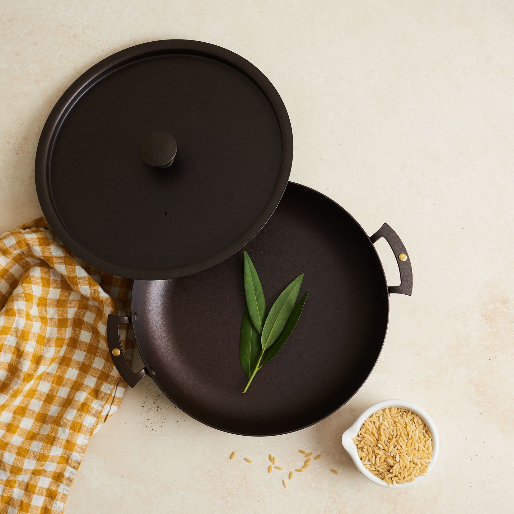 Spun Iron Chef Pan with lid