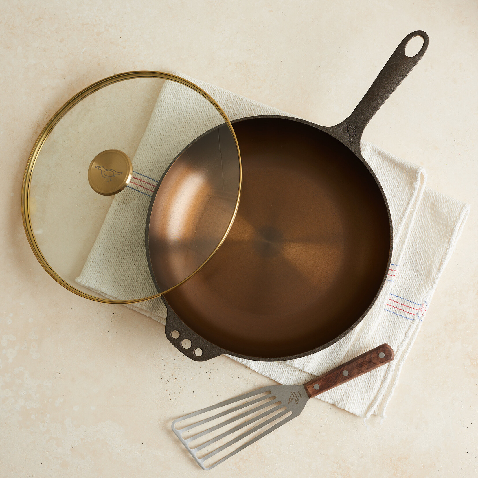 No 11 Cast Iron Deep Chef Pan with glass lid