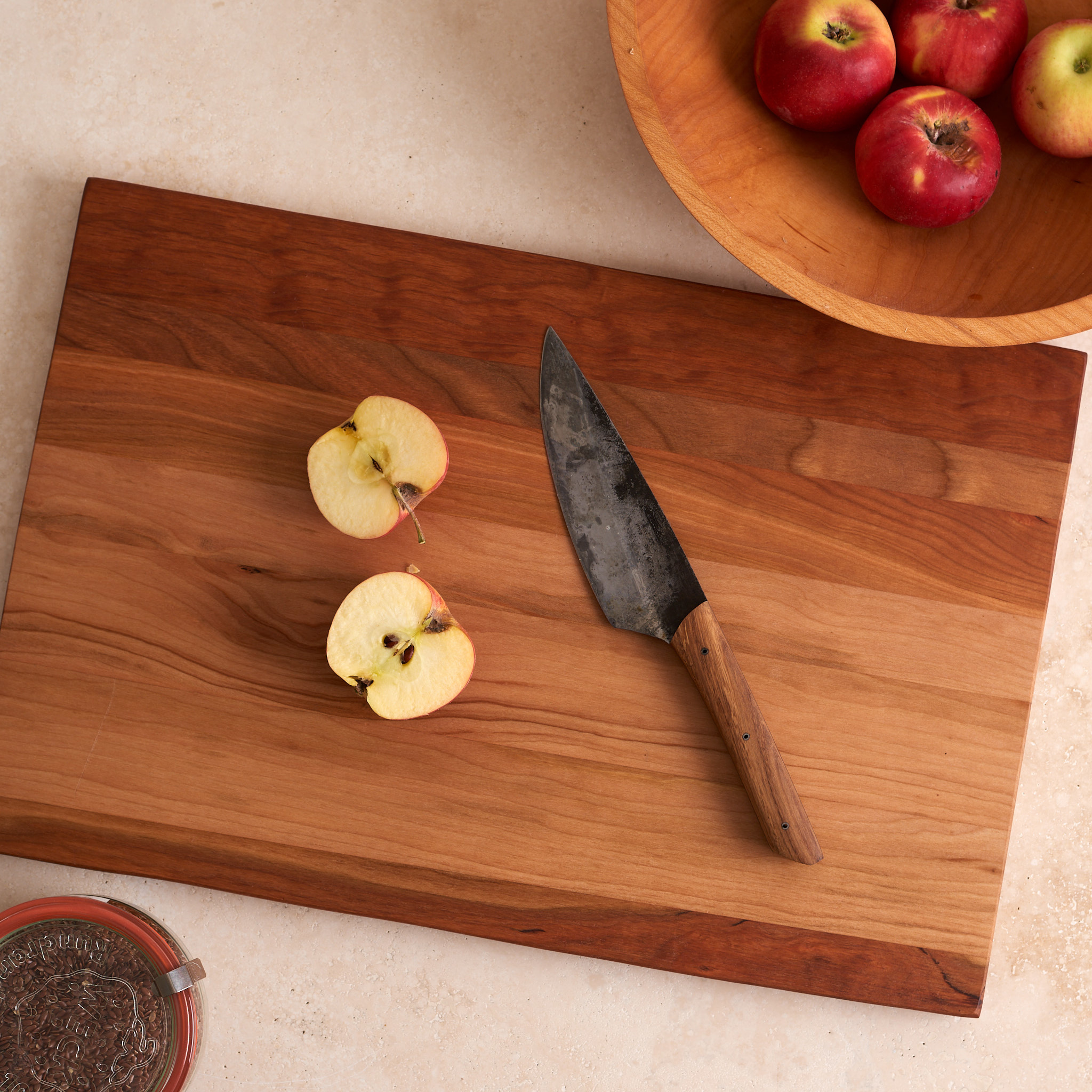 Bell Shape Cutting Board, Large - Belltown, USA – Holzer Handcrafted