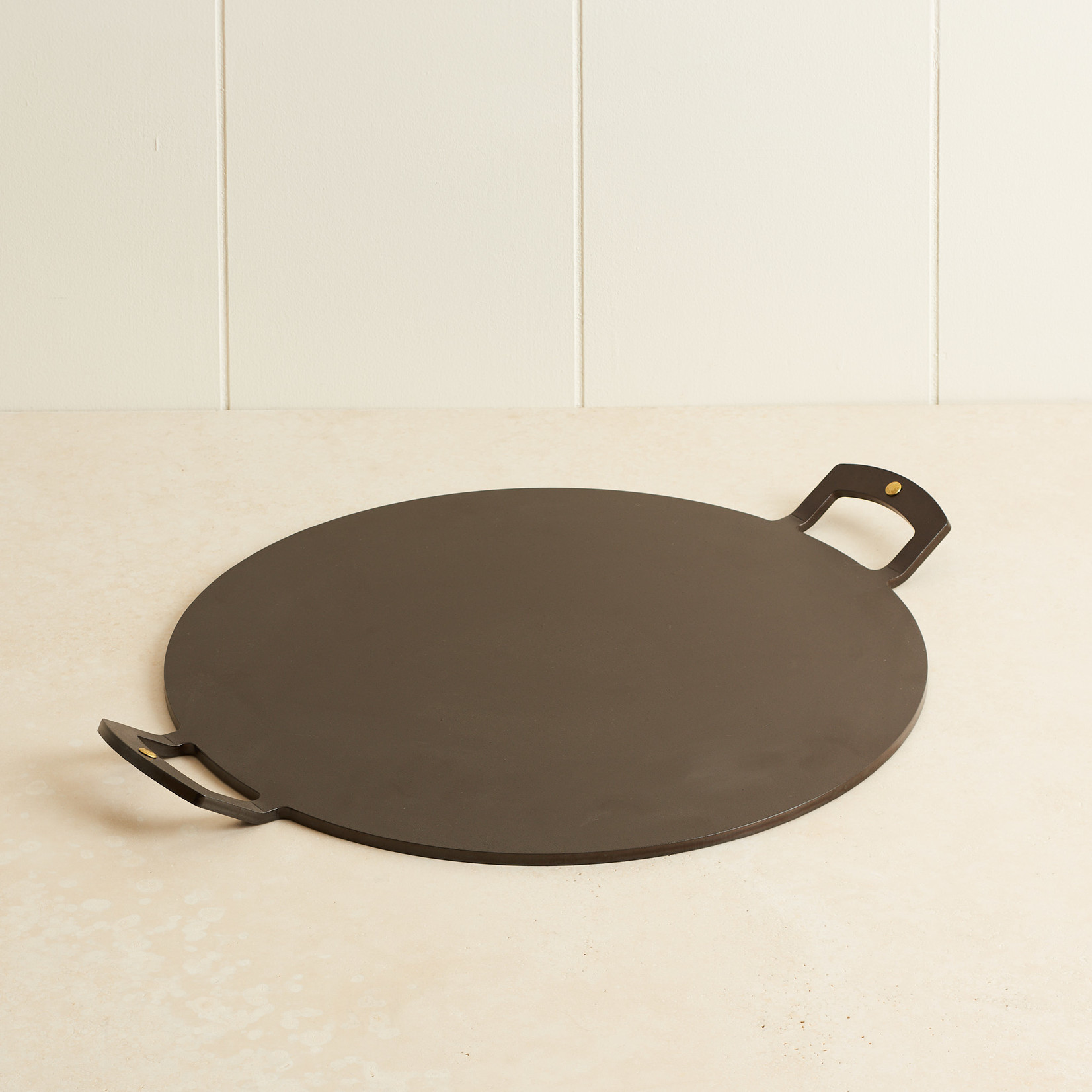 PIZZA PAN 15 CAST IRON