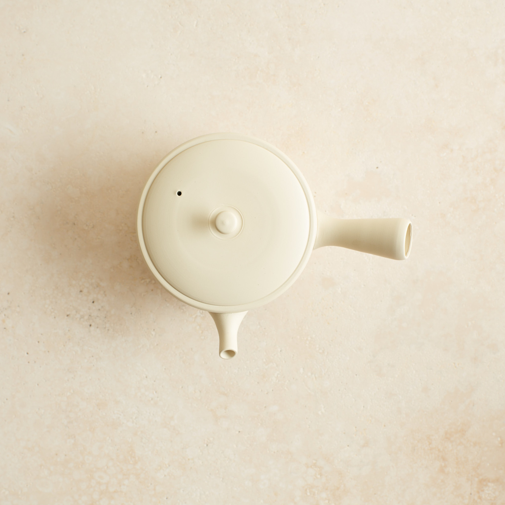 Traditional Japanese Teapot - ivory 6 ounce