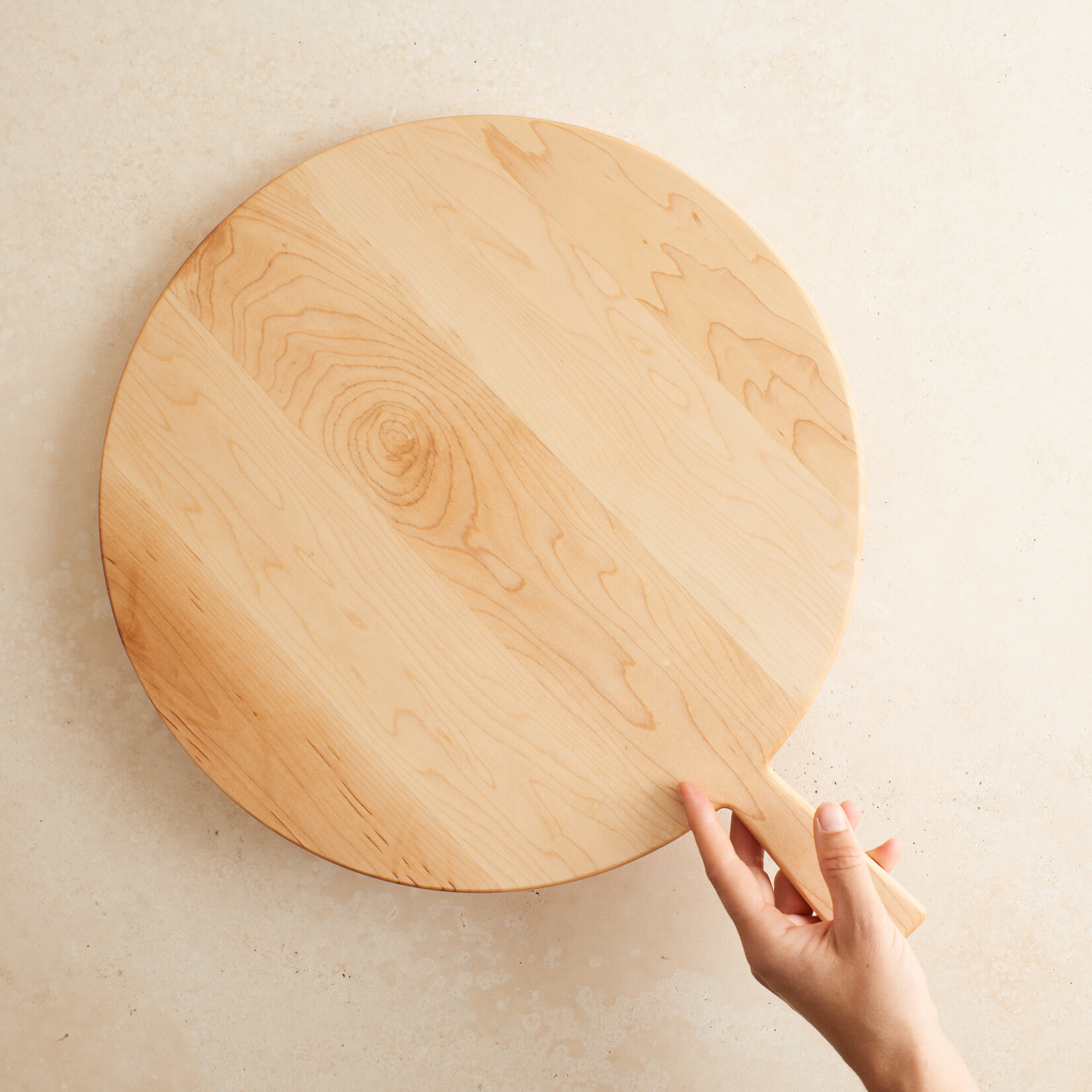 Round Maple Wood Cutting Board with Handle