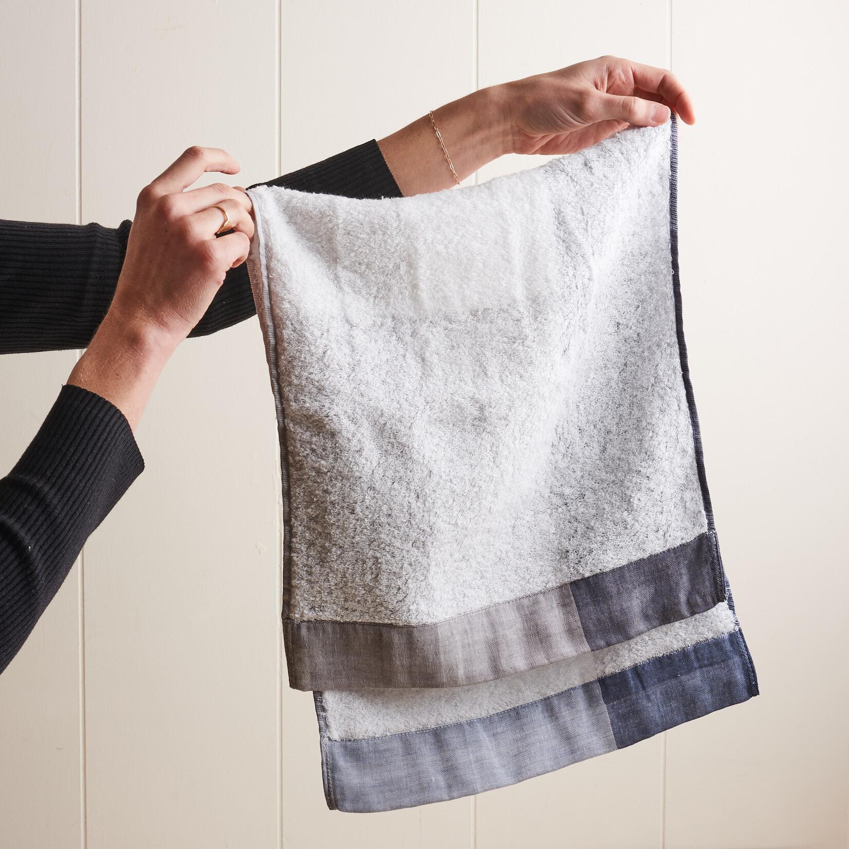 Japanese Luxurious Hand Towel Three Bales Home Supply