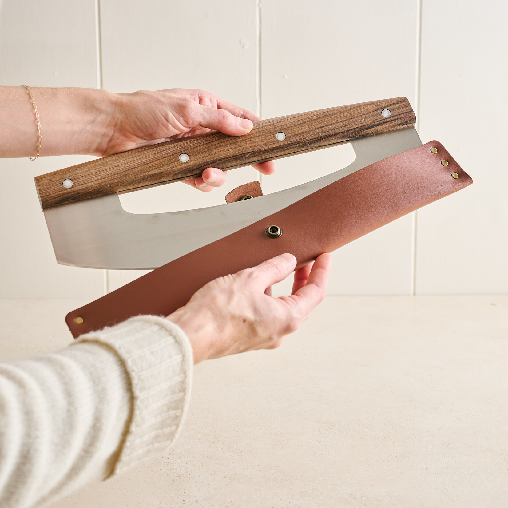 Leather Sheath for Pizza Cutter