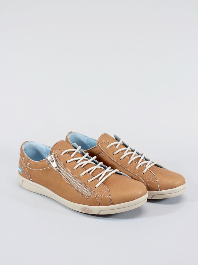 Cloud Aika Sneaker - White - Footloose Shoes