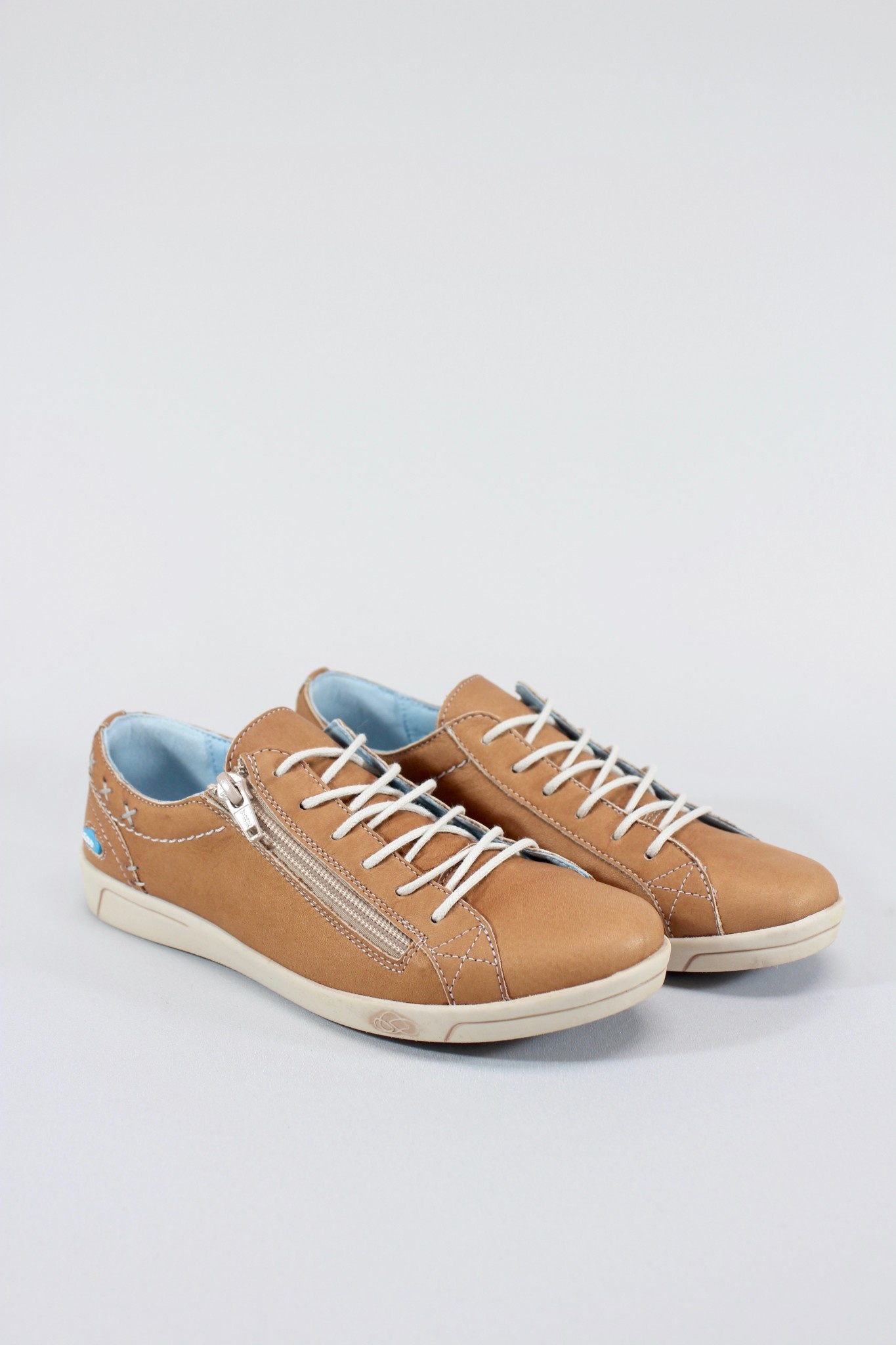 Cloud Aika Sneaker - Tan - Footloose Shoes