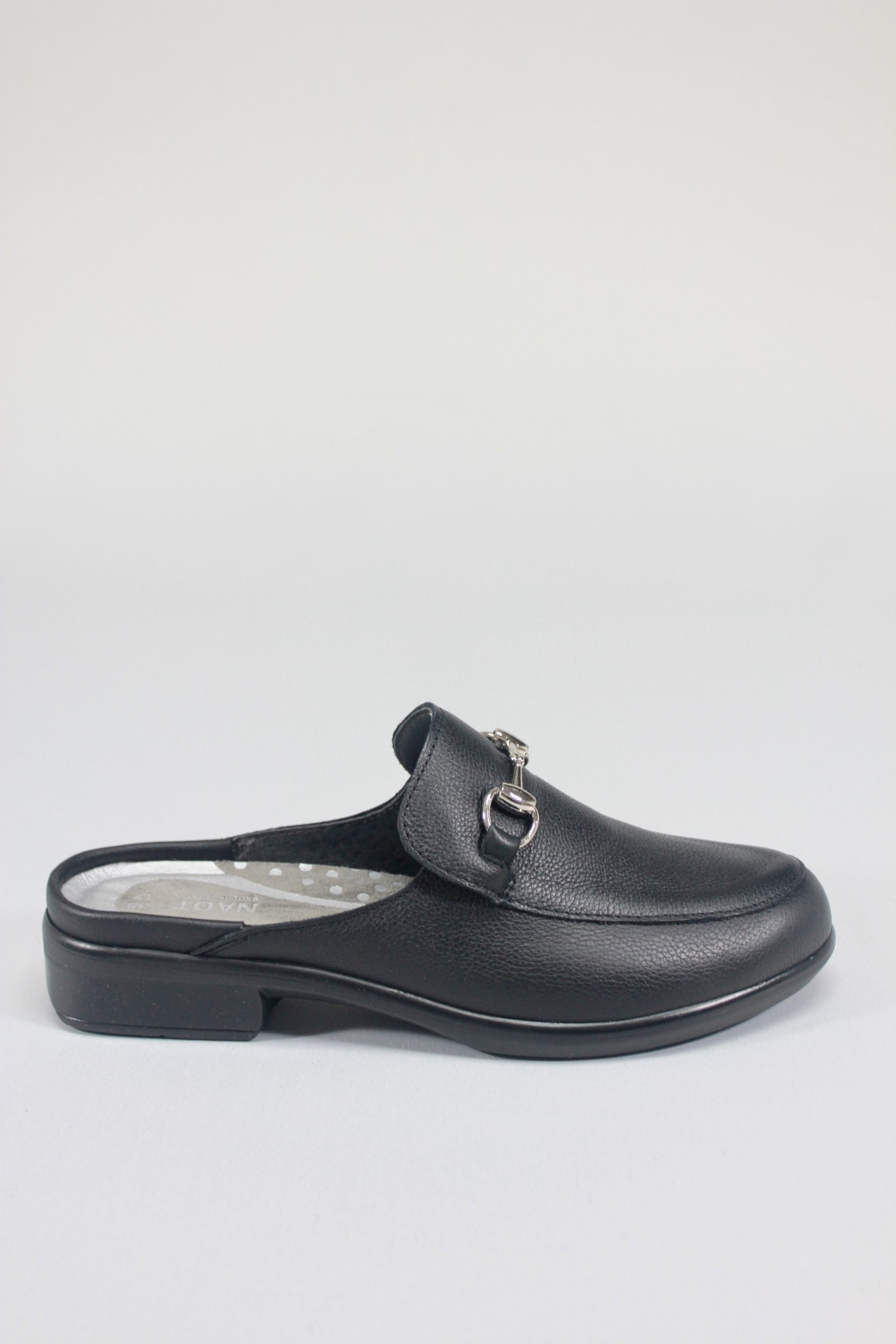 Naot women's mules store