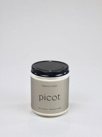 Picot Tobacco Mint Candle