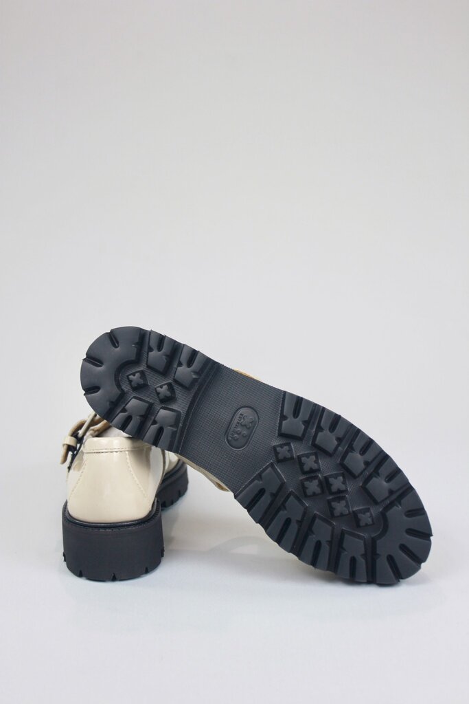 G.H. Bass Mary Jane Super Lug