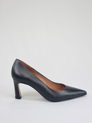 ブラックアンジェラ Angel Alarcon - Hariah 24546 Pump - Black - Footloose Shoes