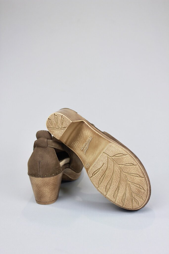 Dansko Sassy