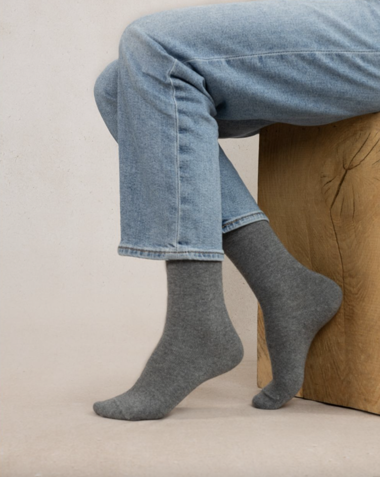 Bleuforet Solid Cashmere Sock
