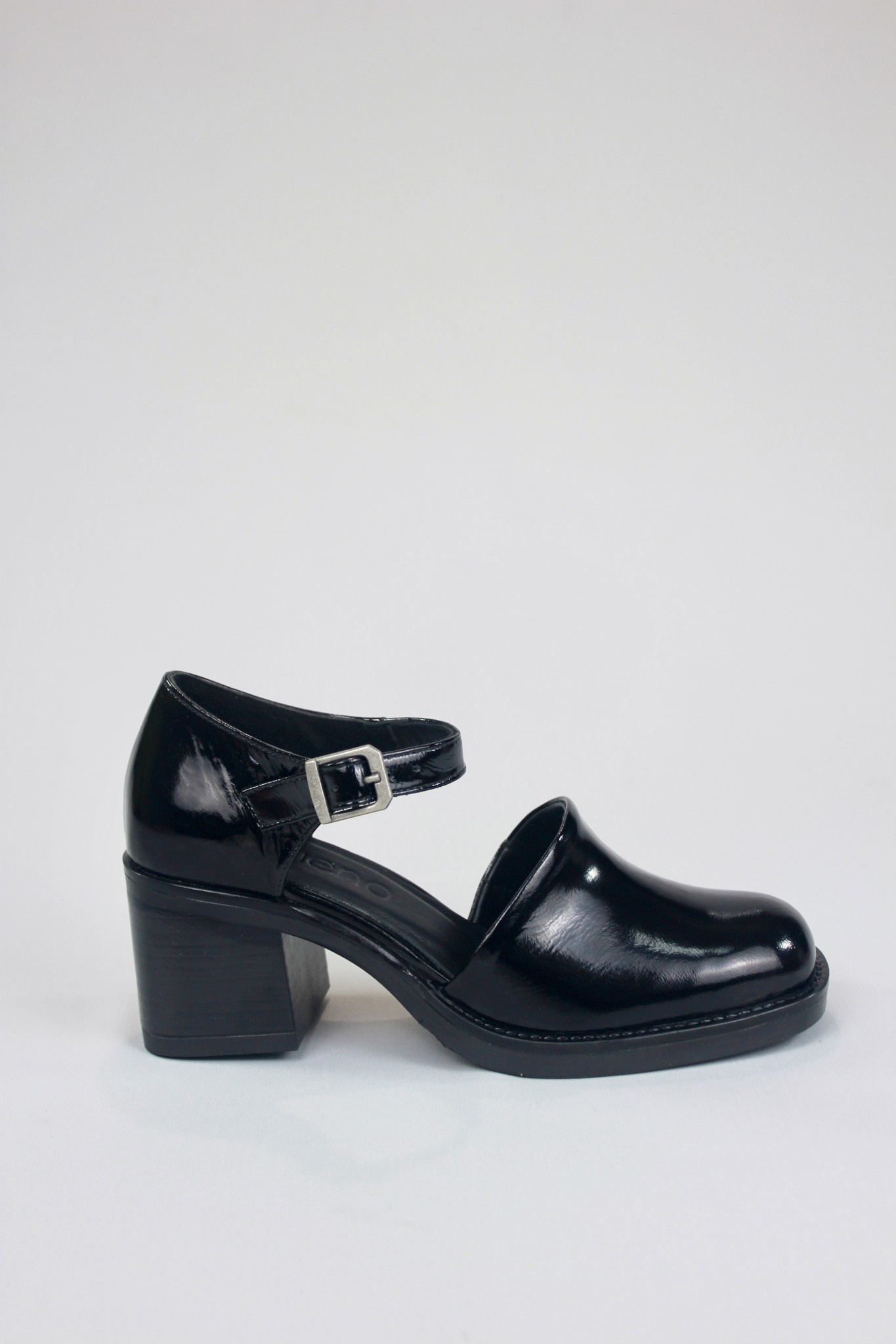 Bueno Rita Heel Black Patent Footloose Shoes