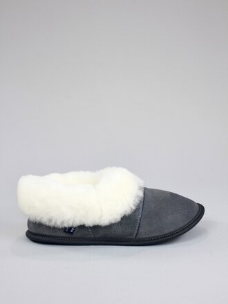 Garneau Lazybone Sheepskin Slippers Women s Forest Footloose Shoes