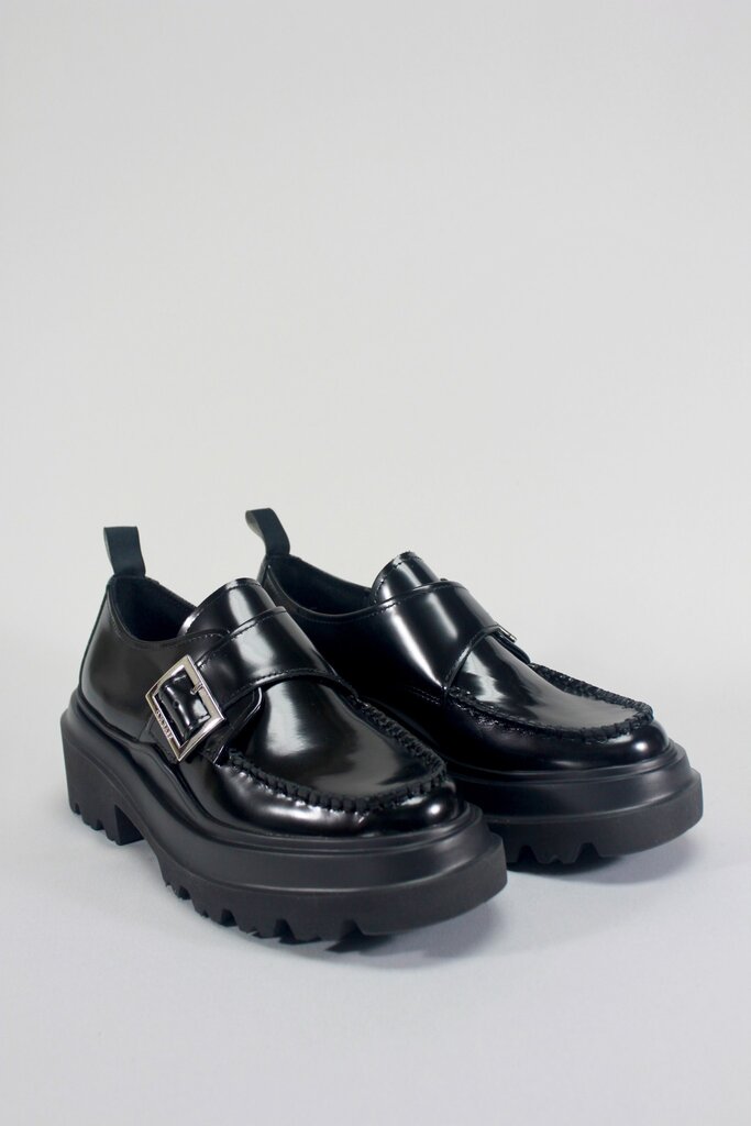 G.H. Bass Platform Derby