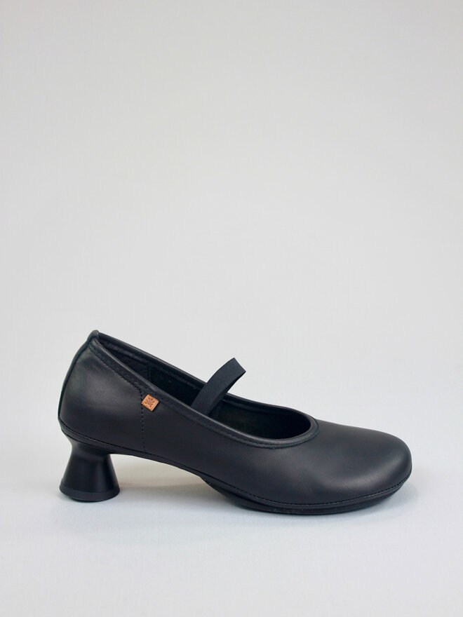 El Naturalista Footloose Shoes