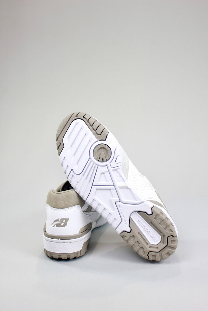 New Balance 550