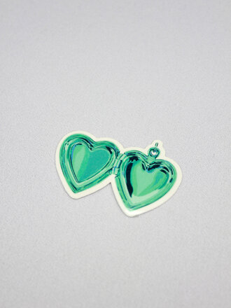 Artbaby & Co. Heart Locket Sticker