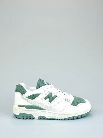 New Balance 550