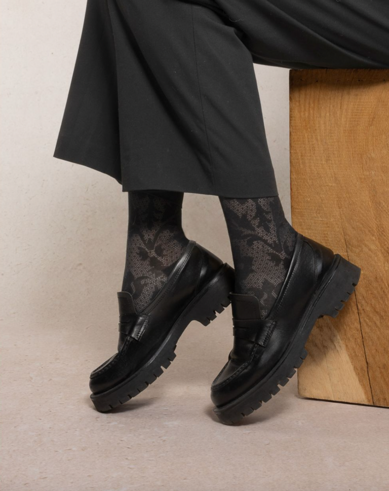 Bleuforet Baroque Lace Silk Sock