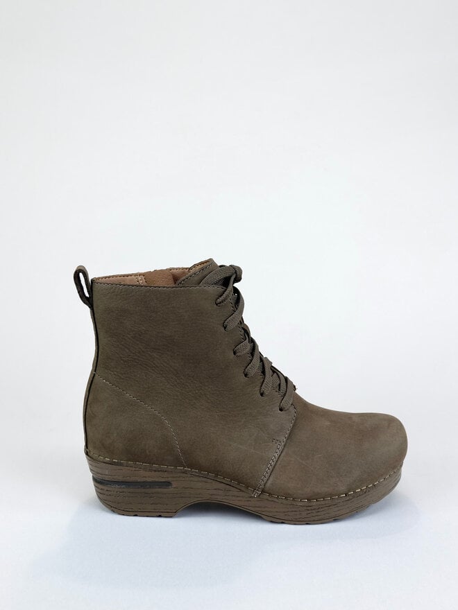 Dansko Footloose Shoes