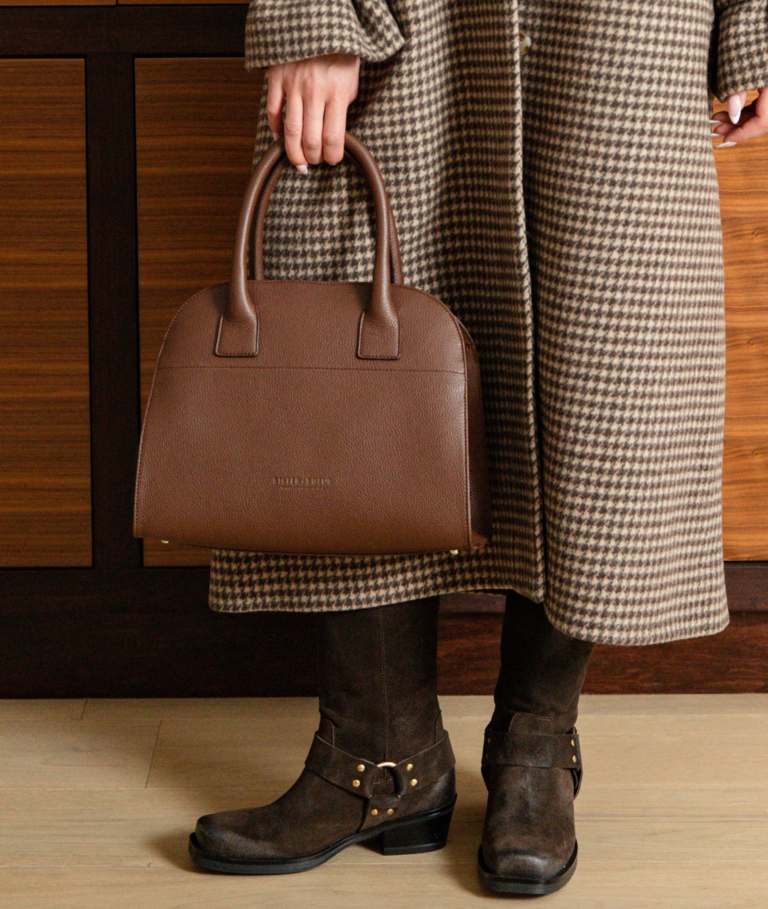 Sister x Soeur Teagan