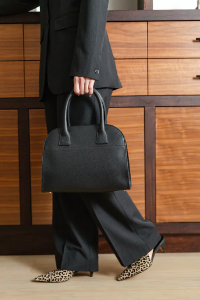 Sister x Soeur Teagan